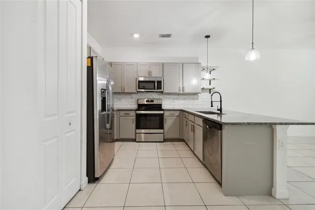  Residence photo 14