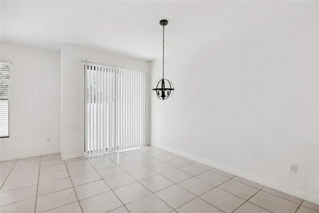  Residence photo 16