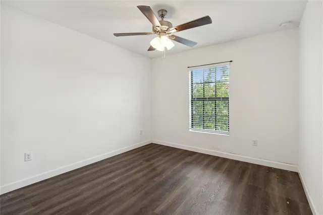  Residence photo 19