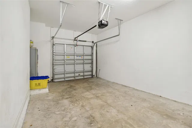  Residence photo 29