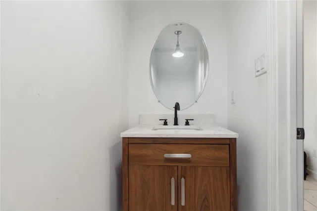  Residence photo 32