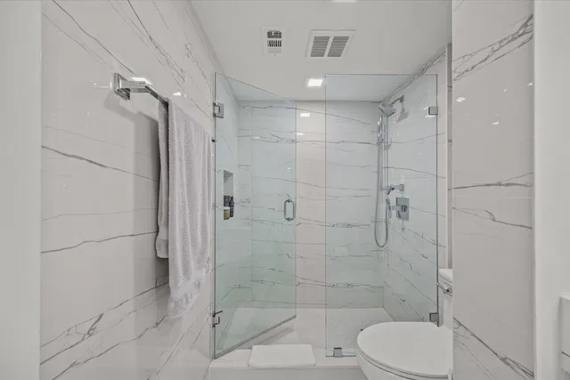 Unit 105 photo 23