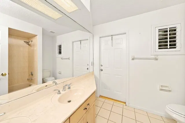  Residence photo 12