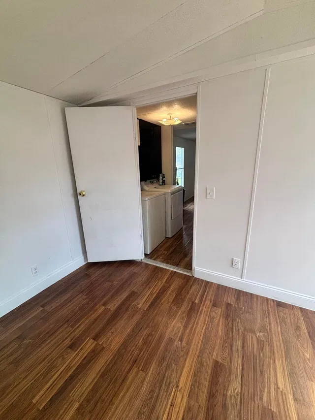  Residence photo 9