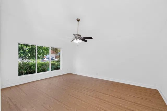  Residence photo 10