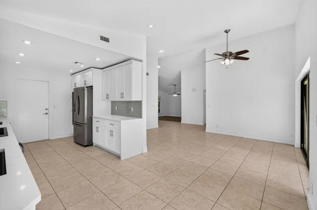  Residence photo 27