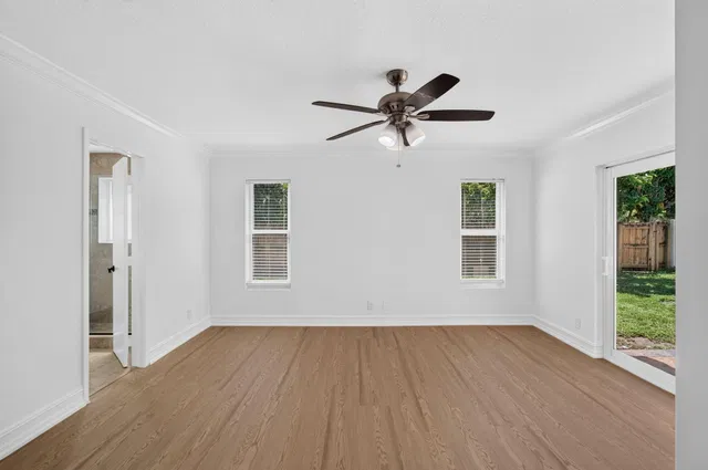  Residence photo 34