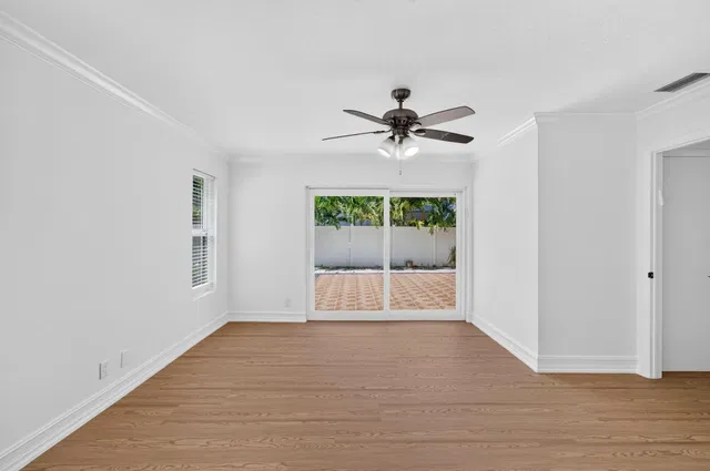  Residence photo 36