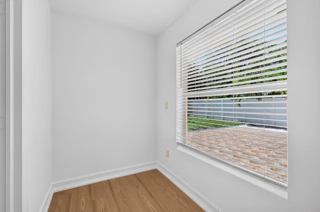  Residence photo 47