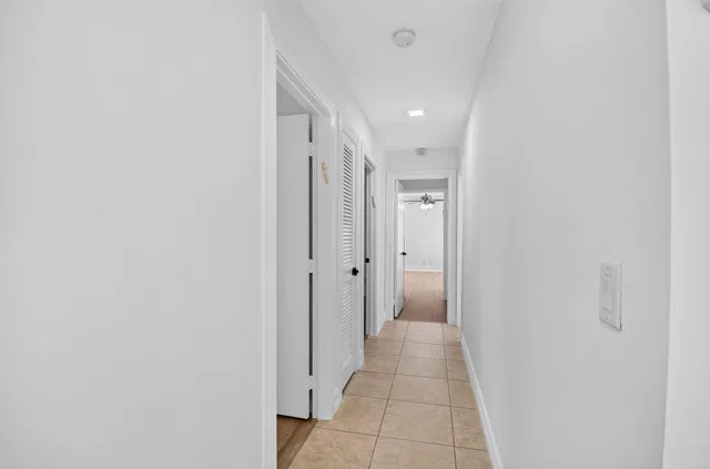  Residence photo 57