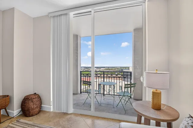 Cityplace South Tower Unit 1618 photo 9