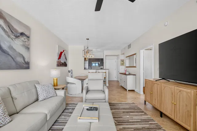 Cityplace South Tower Unit 1618 photo 10