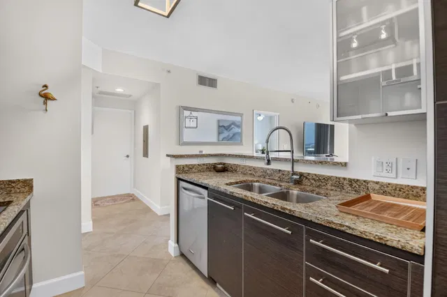 Cityplace South Tower Unit 1618 photo 17
