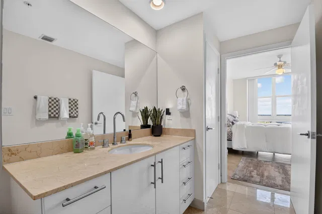 Cityplace South Tower Unit 1618 photo 28