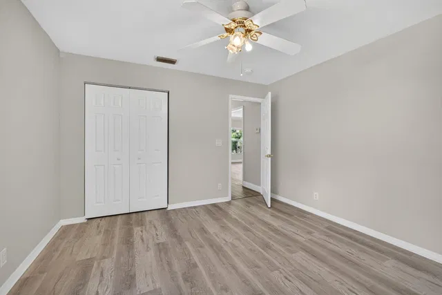 Residence photo 17
