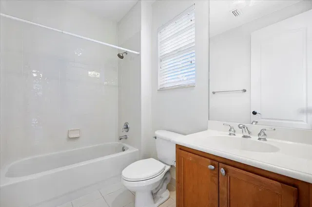 Evergrene Palm Beach Gardens Residence photo 44