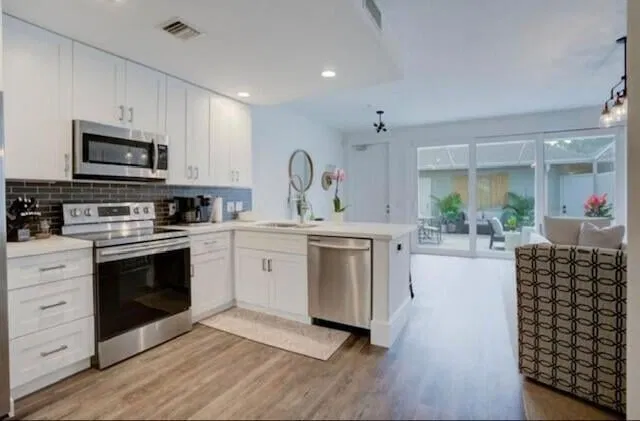 Charleston Court at Abacoa Residence photo 9