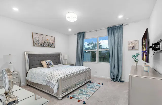  Residence photo 15