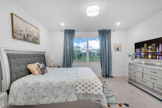  Residence photo 17