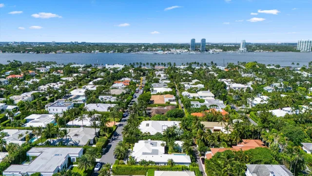North End Palm Beach Residence photo 37