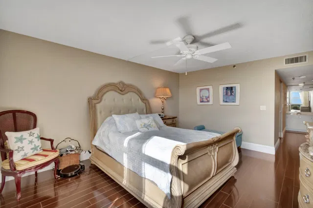 Unit 504 photo 29