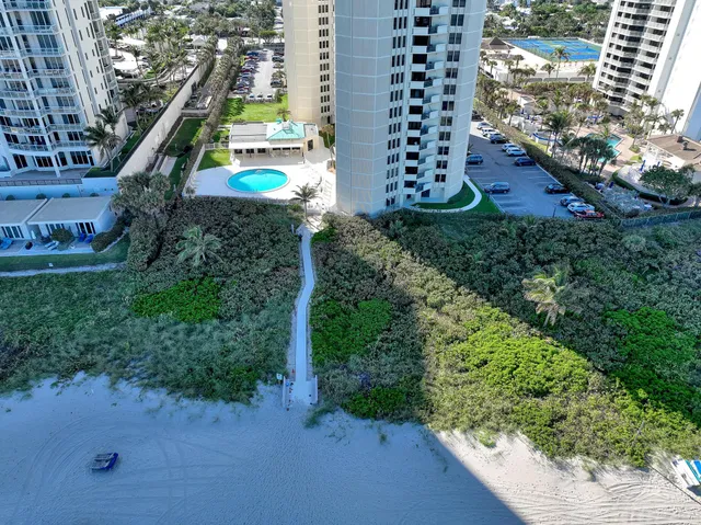Singer Island Unit B-17C photo 15