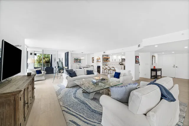 Residence photo 9