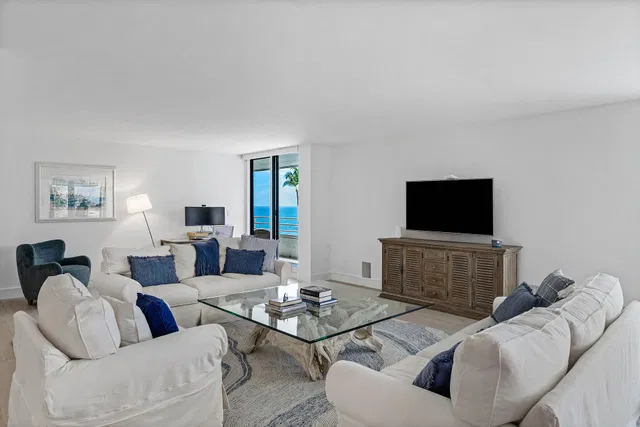 Residence photo 10