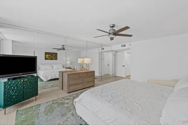 Residence photo 28
