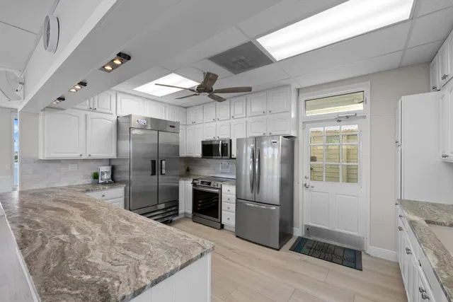  Residence photo 19