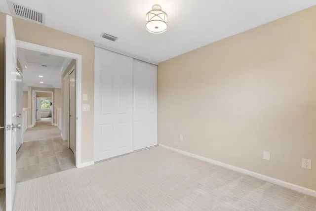  Residence photo 56