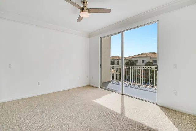 Residence photo 15