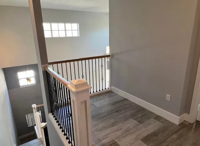 Unit 21 photo 24