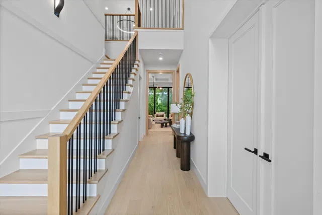 Residence photo 3