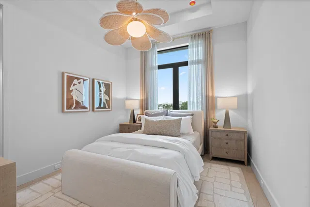 Residence photo 32