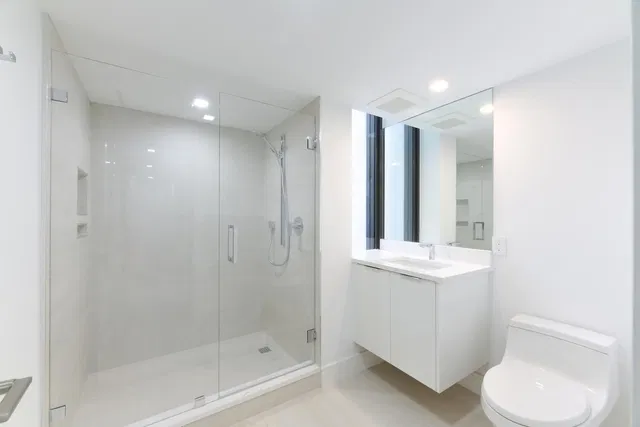 The Plaza of The Palm Beaches Unit 11A photo 17