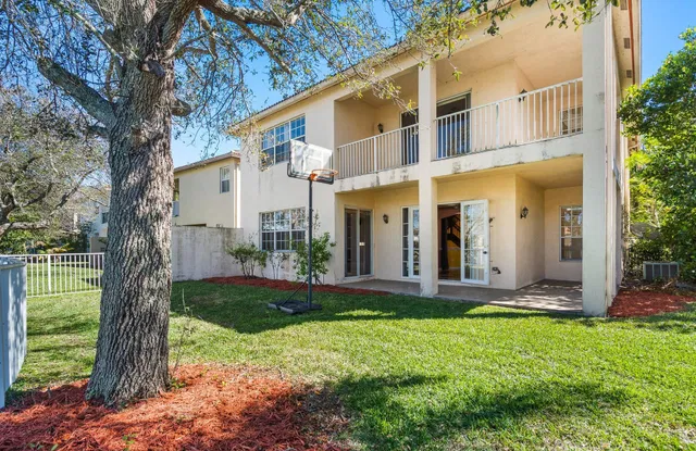  Residence photo 7