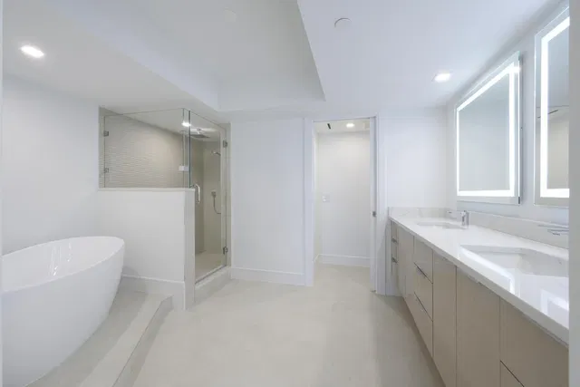 The Plaza of The Palm Beaches Unit 14c photo 20