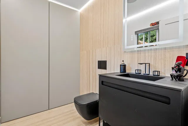 Residence photo 13