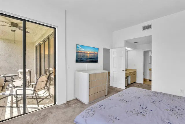 Unit 204 photo 27