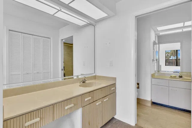 Unit 204 photo 29