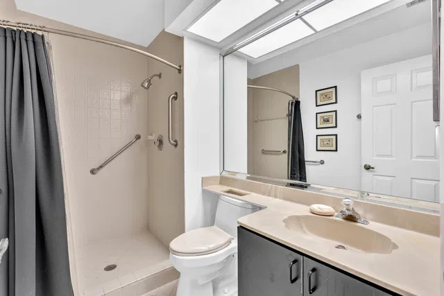 Unit 204 photo 35