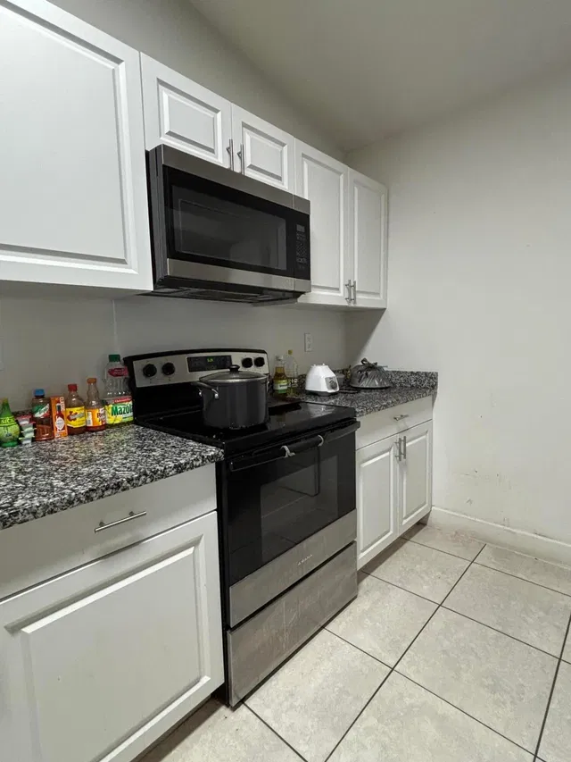  Residence photo 5