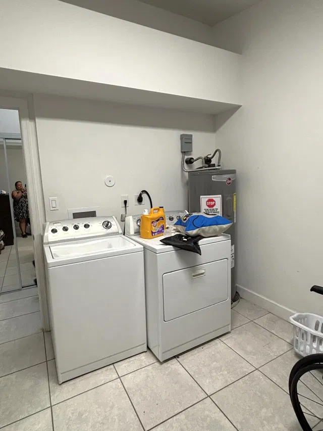  Residence photo 9
