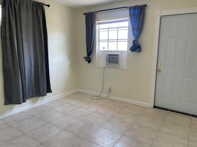 Unit 1-5 photo 31