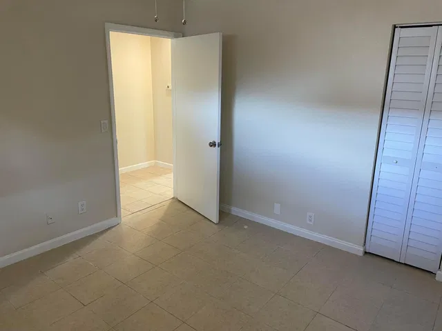 Unit 1-5 photo 38