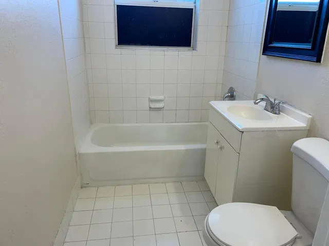 Unit 1-5 photo 40