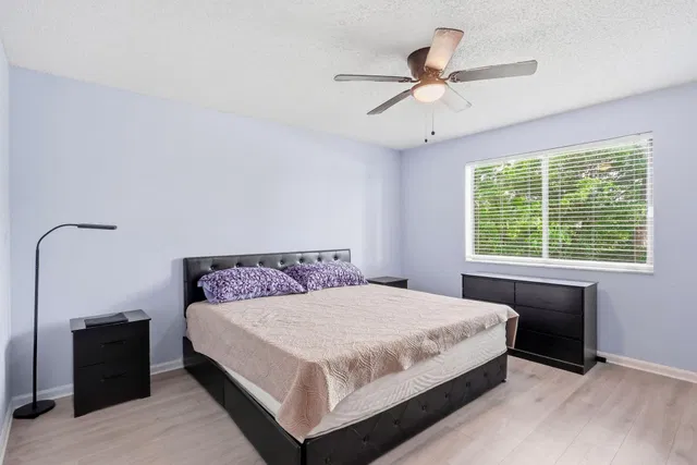 Unit 102 photo 15