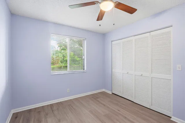Unit 102 photo 18