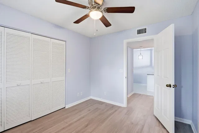 Unit 102 photo 19